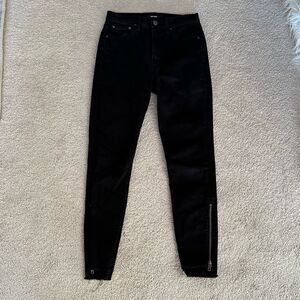 GRLFRND Kendall black skinny leg zipper jeans